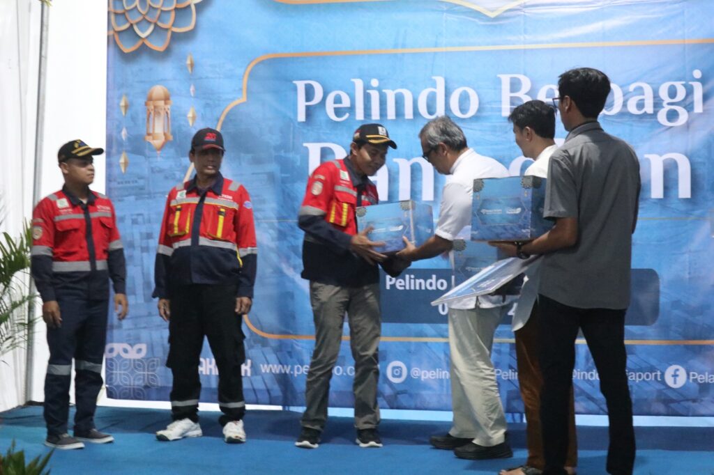 PT Pelindo (Persero) Regional 2 Banten Berbagi Kebaikan di Bulan Ramadhan 1445 H PT Pelindo (Persero) Regional 2 Banten Berbagi Kebaikan di Bulan Ramadhan 1445 H