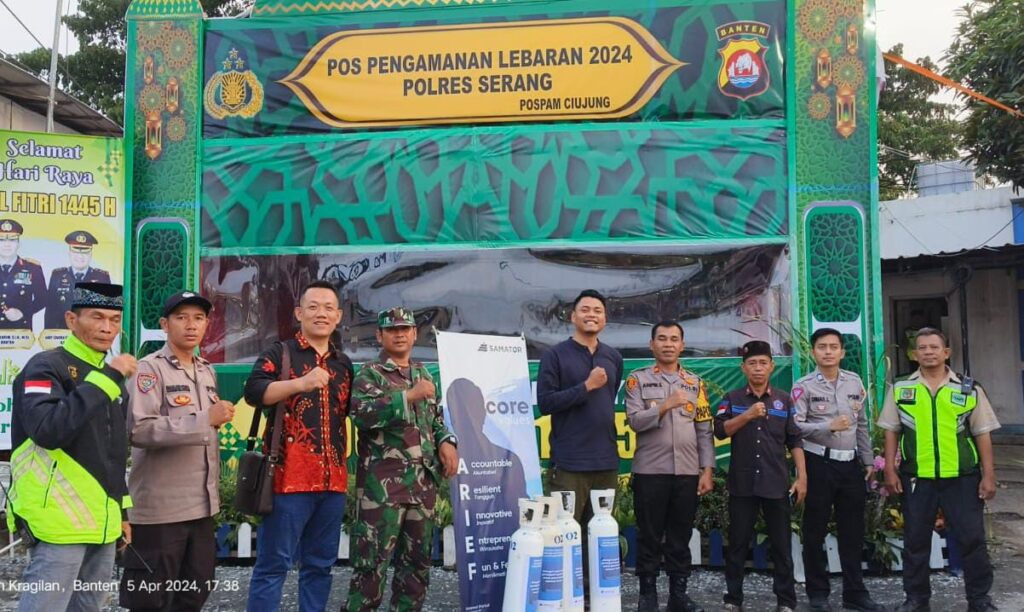Koramil 0602-19/Cikande Gandeng Samator Group Area Banten Berikan Enam Tabung Oksigen Di Pos Pelayanan Lebaran Koramil 0602-19/Cikande Gandeng Samator Group Area Banten Berikan Enam Tabung Oksigen Di Pos Pelayanan Lebaran