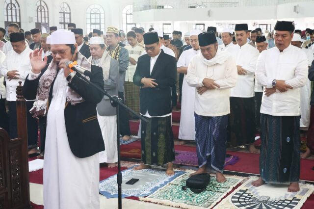 Idul Fitri 1445 H, Pj Gubernur Al Muktabar: Pemprov Banten Sampaikan Mohon Maaf Lahir dan Batin