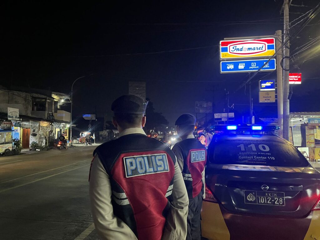 Cegah Kejahatan Jalanan ,Satsamapta Polres Serang Lakukan Blue Light Patro Cegah Kejahatan Jalanan ,Satsamapta Polres Serang Lakukan Blue Light Patro
