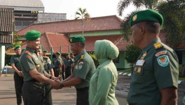 Pimpin Upacara Kenaikan Pangkat Personel Korem 064/MY, Brigjen TNI ...