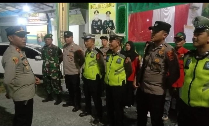 Anggota Koramil 0602-18/Kragilan Laksanakan Apel Pengecekan Di Pos Pengamanan Ciujung