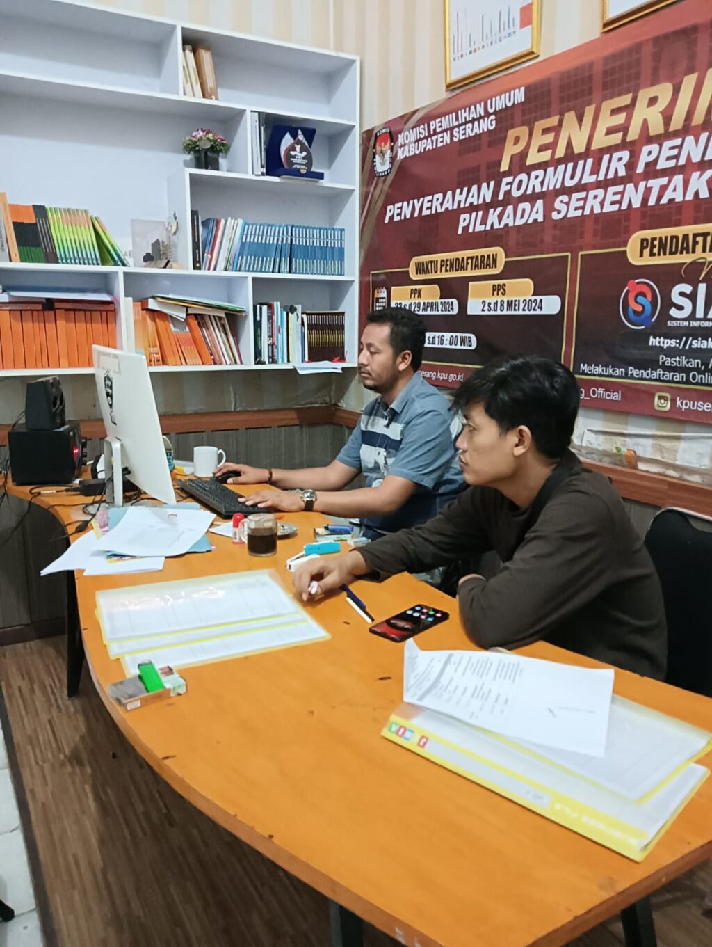 SatIntelkam Polres Serang Pantau Perkembangan Tahapan Pilkada Kabupaten Serang SatIntelkam Polres Serang Pantau Perkembangan Tahapan Pilkada Kabupaten Serang