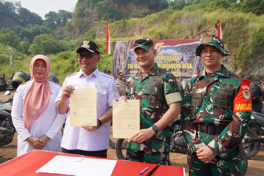 Jadi Solusi di Tengah Kesulitan Masyarakat, Program TMMD ke-120 Kodim 0623/Cilegon Resmi Dibuka