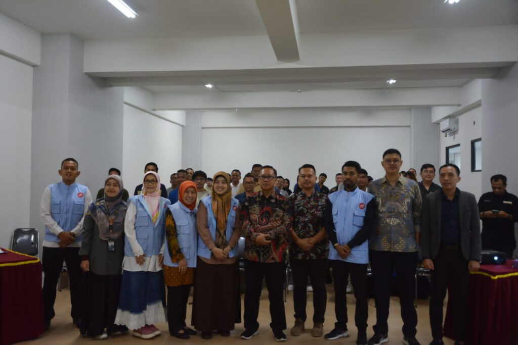 Tanamkan Antikorupsi, Pemprov Banten Bersama FORPAK Banten Gelar Kuliah Umum Tanamkan Antikorupsi, Pemprov Banten Bersama FORPAK Banten Gelar Kuliah Umum
