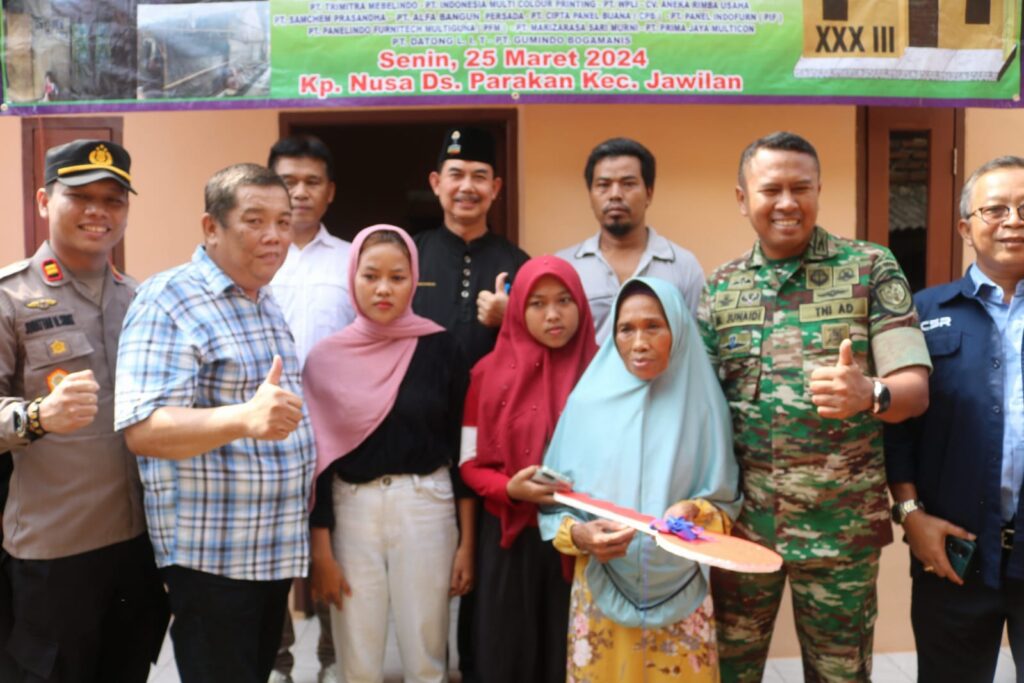 Rutilahu Rampung, Dandim 0602/Serang Serahkan Kunci Rumah Sa’adah Rutilahu Rampung, Dandim 0602/Serang Serahkan Kunci Rumah Sa’adah