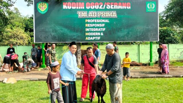 Hadiri Pemotongan Qurban, Kasdim 0602/Serang : Wujud Kepatuhan Kepada Allah SWT