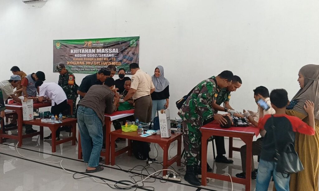 HUT Kodam III/Siliwangi Ke 78, Kodim 0602/Serang Gelar Bakti Sosial Khitanan Massal Gratis