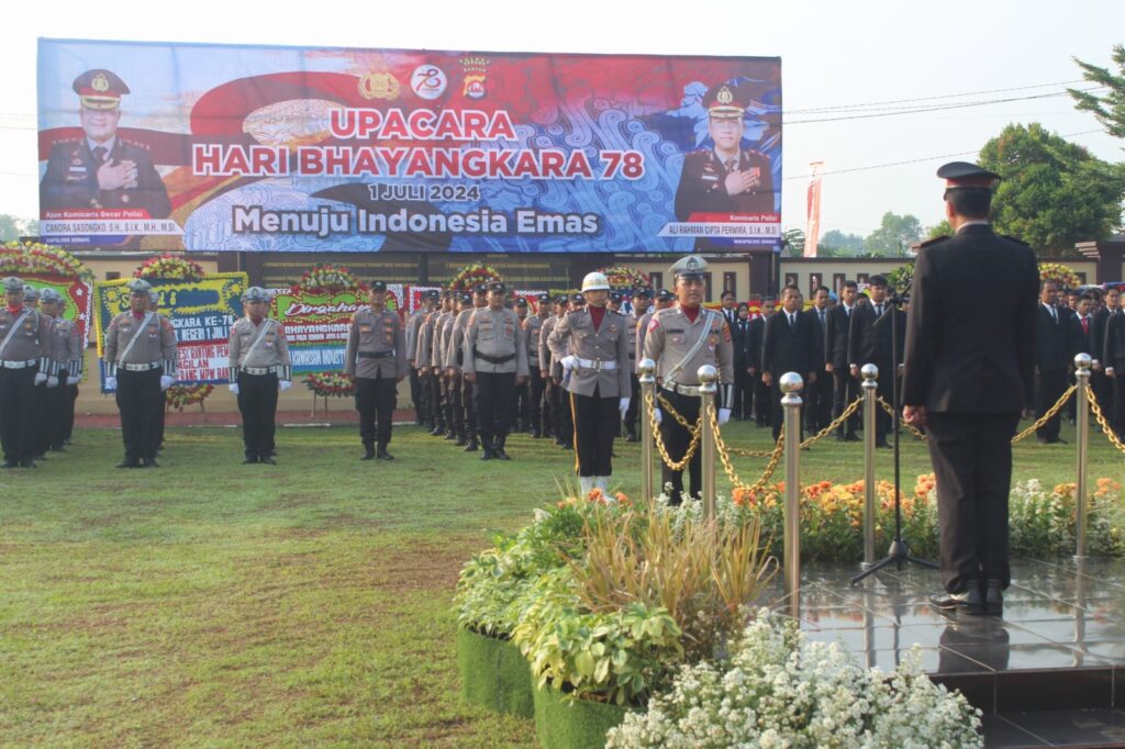 Kapolres Serang Pimpin Upacara HUT Bhayangkara ke 78 Tahun 2024 Kapolres Serang Pimpin Upacara HUT Bhayangkara ke 78 Tahun 2024