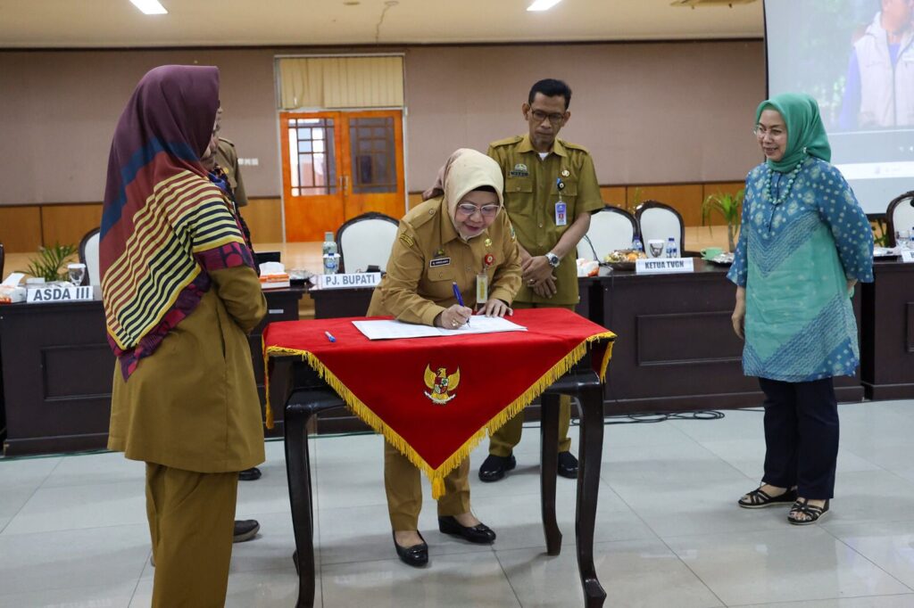 Pemprov Banten Mulai Bangun Infrastruktur Dukung Bayah Dome Sebagai Geopark Nasional Pemprov Banten Mulai Bangun Infrastruktur Dukung Bayah Dome Sebagai Geopark Nasional