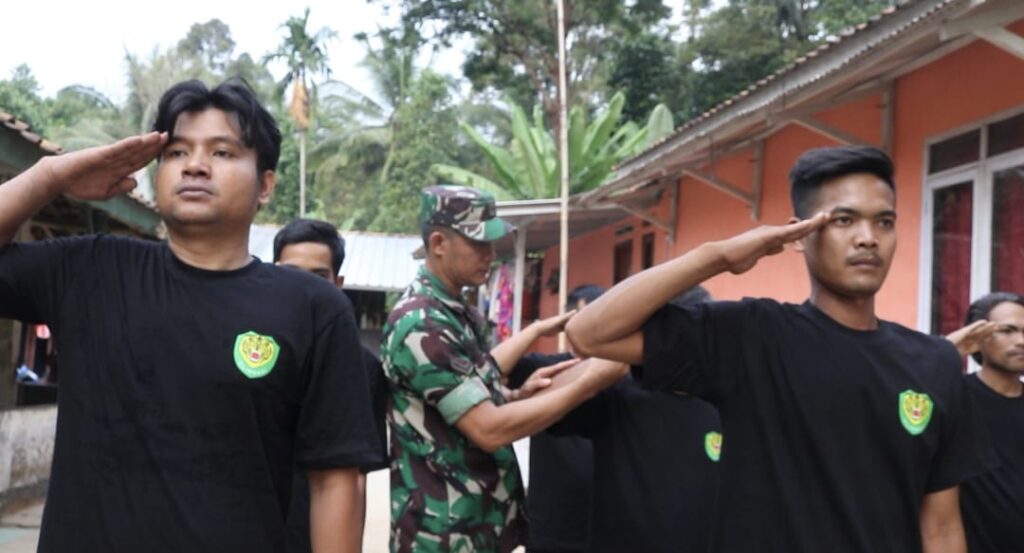 Perkuat Semangat Kebangsaan, Koramil 0602-14/Pabuaran Lakukan Pembinaan Kampung Kadu Kacapi Jadi Kampung Pancasila Perkuat Semangat Kebangsaan, Koramil 0602-14/Pabuaran Lakukan Pembinaan Kampung Kadu Kacapi Jadi Kampung Pancasila