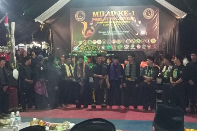 Milad KE_1 Pesilat Walantaka Persatuan Seni Budaya Pencak Silat dan Debus Di Walantaka