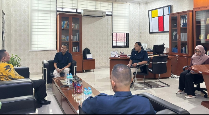 Melalui Pendidikan di UT Medan, Wakil Bupati Era Optimis Majukan Nias Barat Melalui Pendidikan di UT Medan, Wakil Bupati Era Optimis Majukan Nias Barat