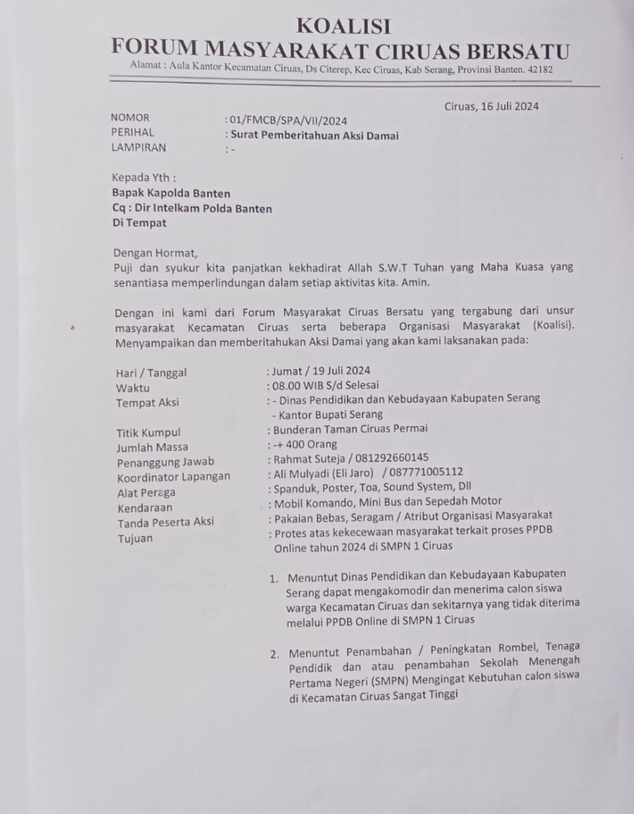 Terkait PPDB, Warga Ciruas Gelar Demo di SMPN 1 Ciruas Terkait PPDB, Warga Ciruas Gelar Demo di SMPN 1 Ciruas