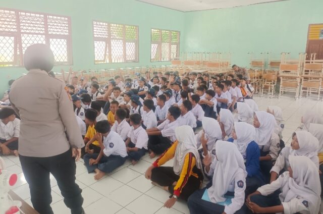 Cegah Bullying Dilingkungan Sekolah, Satbinmas Polres Serang Berikan Pembinaan dan Penyuluhan