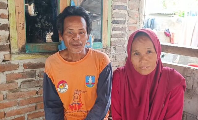 Kebahagiaan Sunata dan Istri, Dapat Kabar Terima Bantuan Rutilahu dari Kodim 0602/Serang dan Baznas