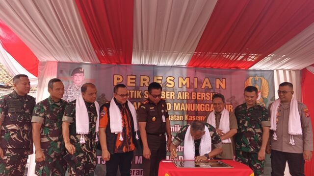 Dandim 0602/Serang Dampingi Pangkostrad Resmikan Titik Sumber Air Bersih Di Kecamatan Kasemen