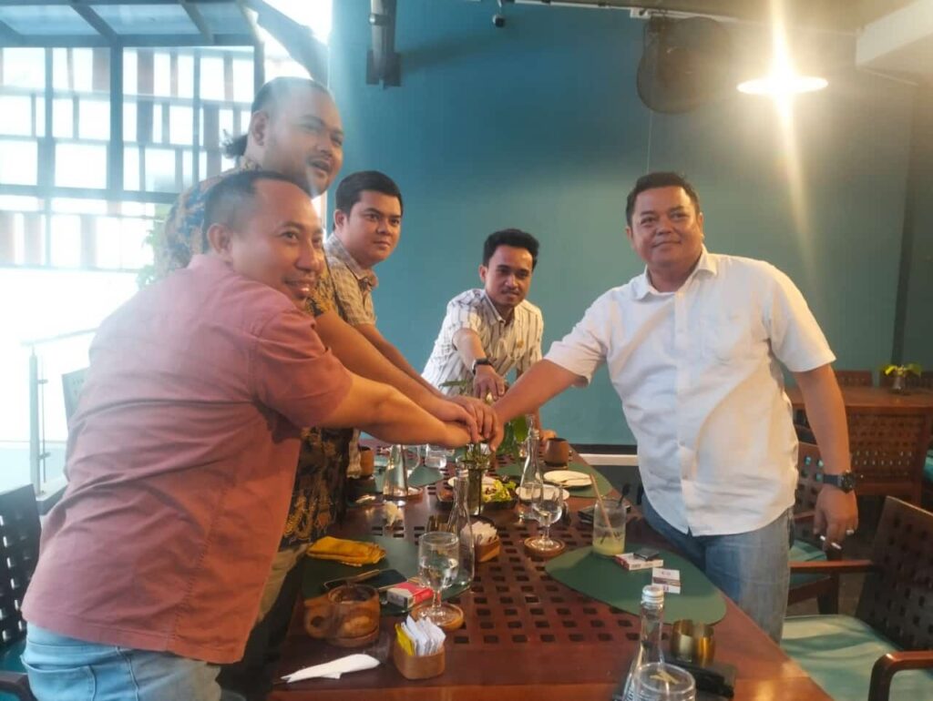 Sah, Dewan dari Dapil Grogol Ini Jadi Ketua Fraksi DPB di DPRD Kota Cilegon 2024-2029 Sah, Dewan dari Dapil Grogol Ini Jadi Ketua Fraksi DPB di DPRD Kota Cilegon 2024-2029
