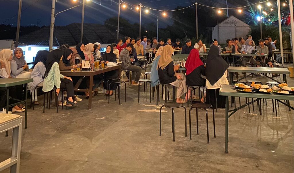 Polemik Kursi Ketua DPRD Lebak Menjadi Sorotan di Mimbar Bebas Polemik Kursi Ketua DPRD Lebak Menjadi Sorotan di Mimbar Bebas