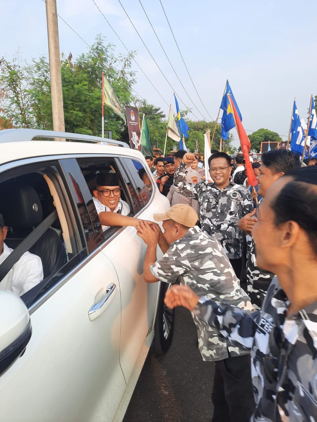Bapera Banten Kawal Andra – Dimyati Ke KPU Banten Bapera Banten Kawal Andra – Dimyati Ke KPU Banten