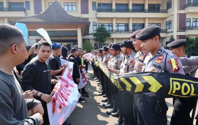 Ditsamapta Polda Banten Gelar Latganda Guna Peningkatan Kemampuan Personel