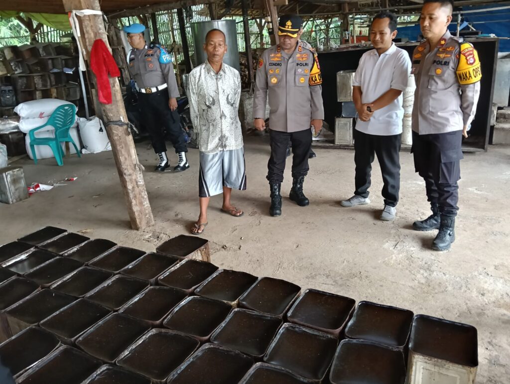 Program Poliran, Kapolres Serang Beri Motivasi Agar UMKM Berkembang dan Serap Tenaga Kerja Program Poliran, Kapolres Serang Beri Motivasi Agar UMKM Berkembang dan Serap Tenaga Kerja