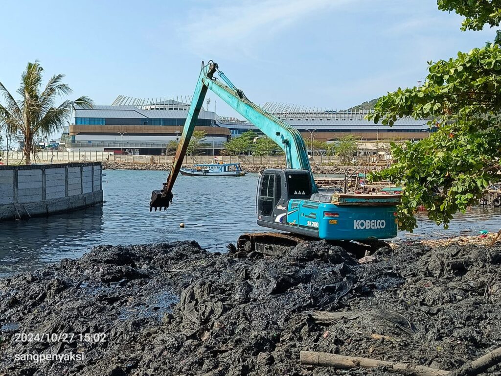 Normalisasi Kali Medaksa, Kolaborasi Nelayan, KUBE, dan Dukungan Masyarakat untuk Kurangi Risiko Banjir di Cilegon Normalisasi Kali Medaksa, Kolaborasi Nelayan, KUBE, dan Dukungan Masyarakat untuk Kurangi Risiko Banjir di Cilegon