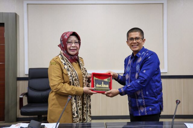 Plh Sekda Banten Virgojanti Terima Visitasi Peserta PKN II Provinsi Sumatera Barat