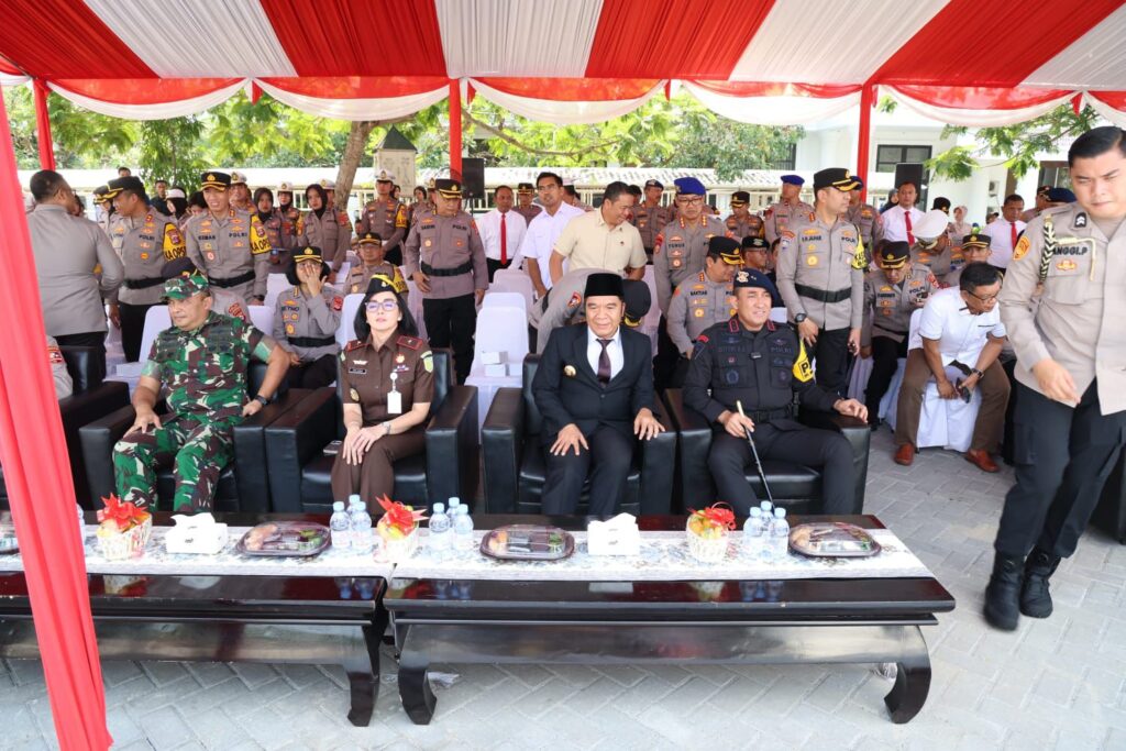 Pj Gubernur Ikuti Apel Kesiapsiagaan Bencana Tahun 2024 Wilayah Hukum Polda Banten Pj Gubernur Ikuti Apel Kesiapsiagaan Bencana Tahun 2024 Wilayah Hukum Polda Banten