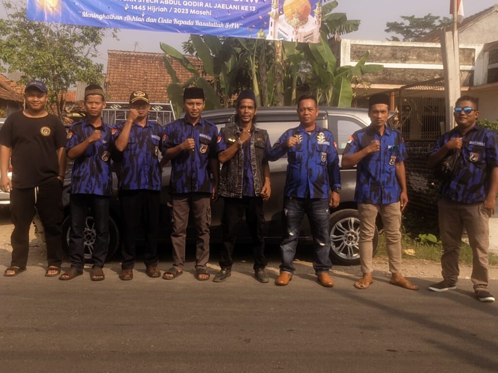 Ormas Badak Banten Ranting Kolelet Kawal Maulid Nabi Ponpes Nurul Muhtadin Ormas Badak Banten Ranting Kolelet Kawal Maulid Nabi Ponpes Nurul Muhtadin
