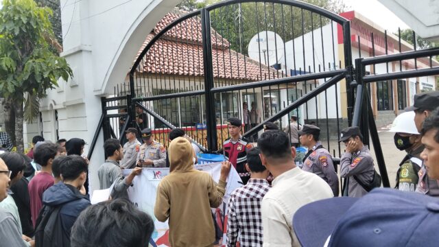 Aliansi Mahasiswa Banten Desak Kejati Tuntaskan Dugaan Korupsi Pembebasan Lahan Sport Center