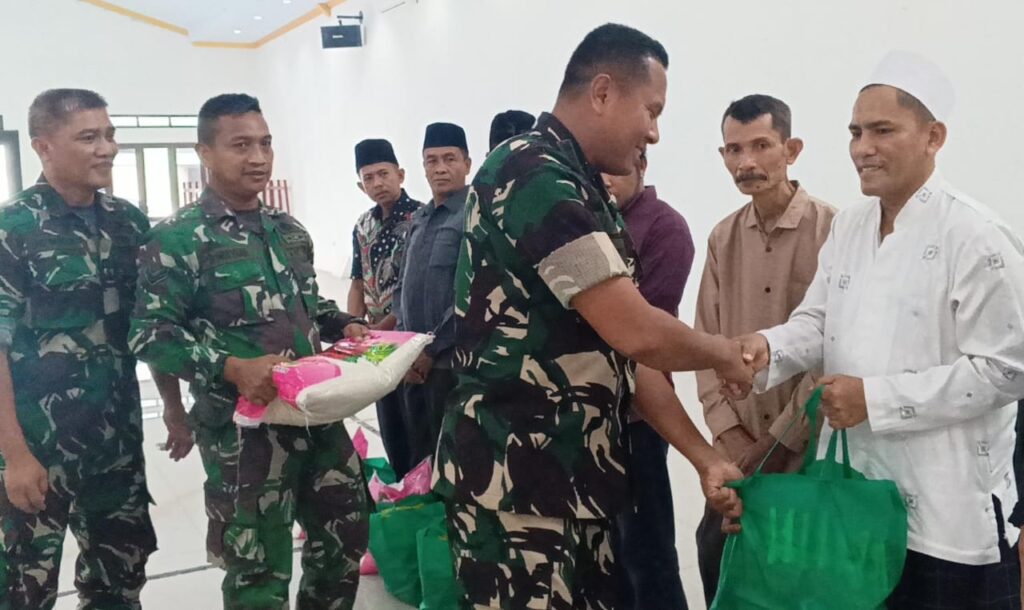 Sambut Hari Pahlawan, Kodim 0602/Serang Gelar Bakti Sosial Sambut Hari Pahlawan, Kodim 0602/Serang Gelar Bakti Sosial