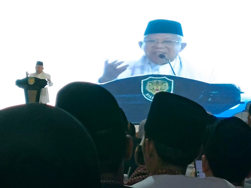 Maruf Amin Ajak Warga Banten Cetak Tokoh Dunia : Ciptakan Lagi Maulana Hasanuddin dan Syekh Nawawi Maruf Amin Ajak Warga Banten Cetak Tokoh Dunia : Ciptakan Lagi Maulana Hasanuddin dan Syekh Nawawi