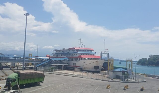 Jelang Tahun Baru, Kapal Surya Timur Line Perkuat Keamanan Penumpang di Pelabuhan Merak