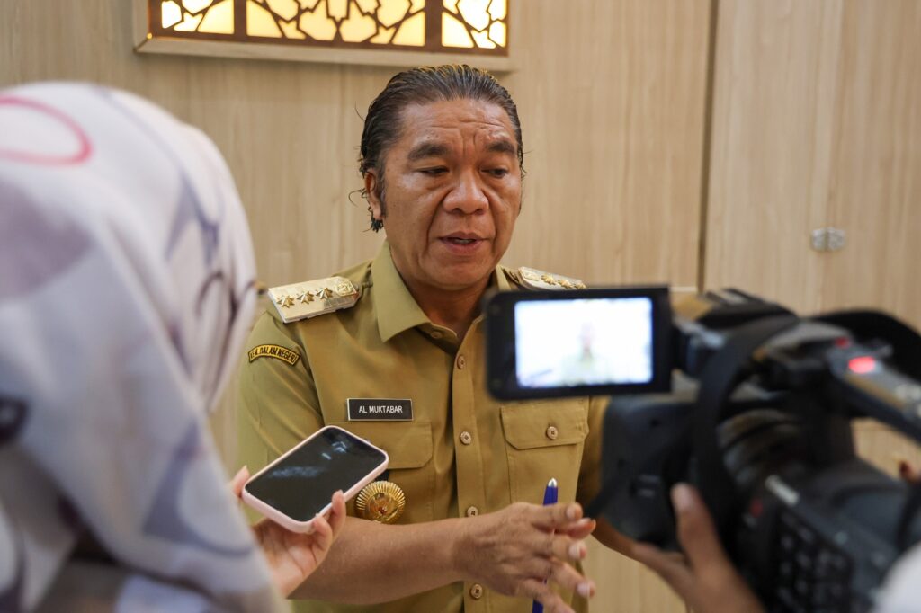 Pengendalian Inflasi, Pj Gubernur Al Muktabar: Kondisi Provinsi Banten Stabil Pengendalian Inflasi, Pj Gubernur Al Muktabar: Kondisi Provinsi Banten Stabil