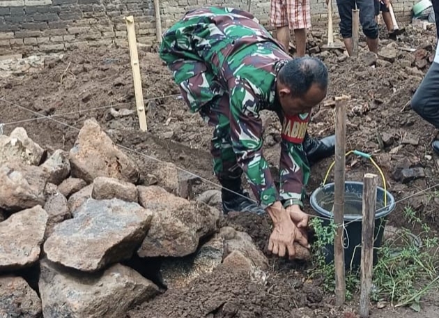 Peletakan Batu Pertama Rumah Nurkhowi, Dalam Program Rutilahu