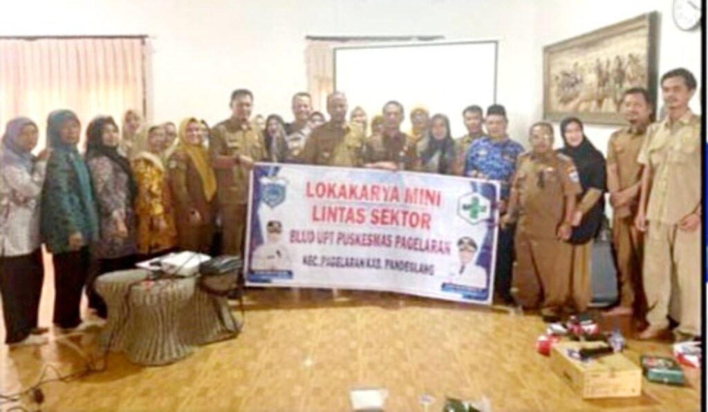 Puskesmas Pagelaran di Dampingi Unsur Desa se Kecamatan Pagelaran, Langsungkan Deklarasi Desa ODF Puskesmas Pagelaran di Dampingi Unsur Desa se Kecamatan Pagelaran, Langsungkan Deklarasi Desa ODF
