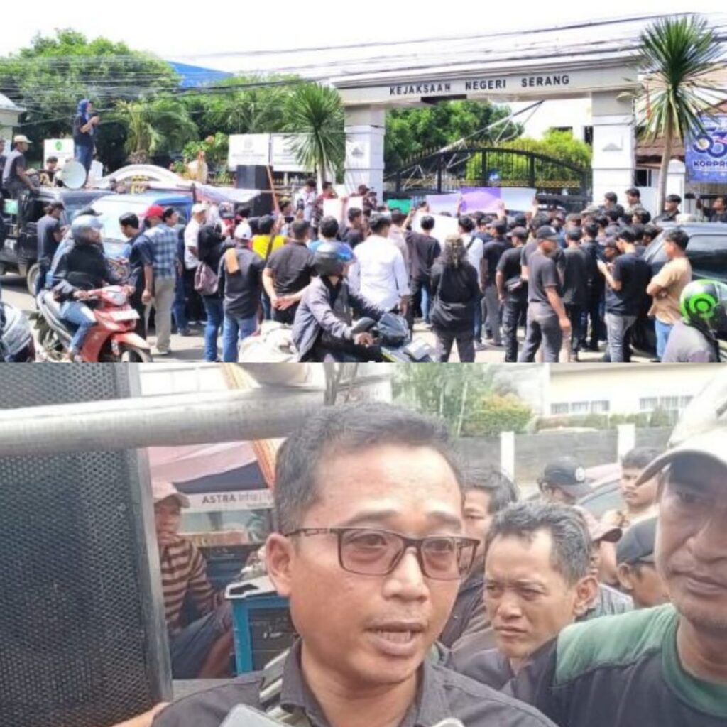 Aksi Massa di Kejari Serang, Keluarga Korban Pengeroyokan Tuntut Penahanan Tersangka