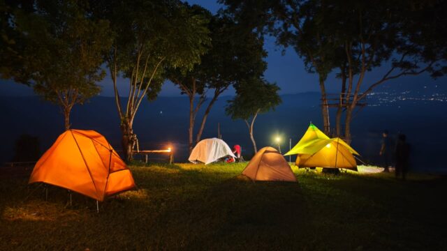 Bukit Cariang, Destinasi Wisata Alam yang Terus Berkembang di Desa Cikedung-Mancak