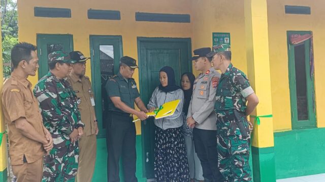 Kodim 0602/Serang Resmikan 3 Unit Rumah Layak Huni di Padarincang dan Pabuaran