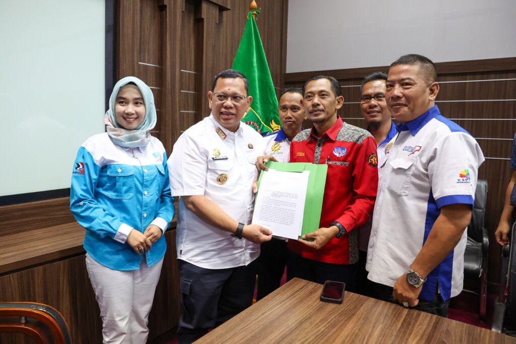 Pj Gubernur Banten A Damenta Terima Audiensi KSP Pj Gubernur Banten A Damenta Terima Audiensi KSP