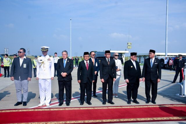 Pj Gubernur Banten Lepas Kepulangan PM Jepang Shigeru Ishiba