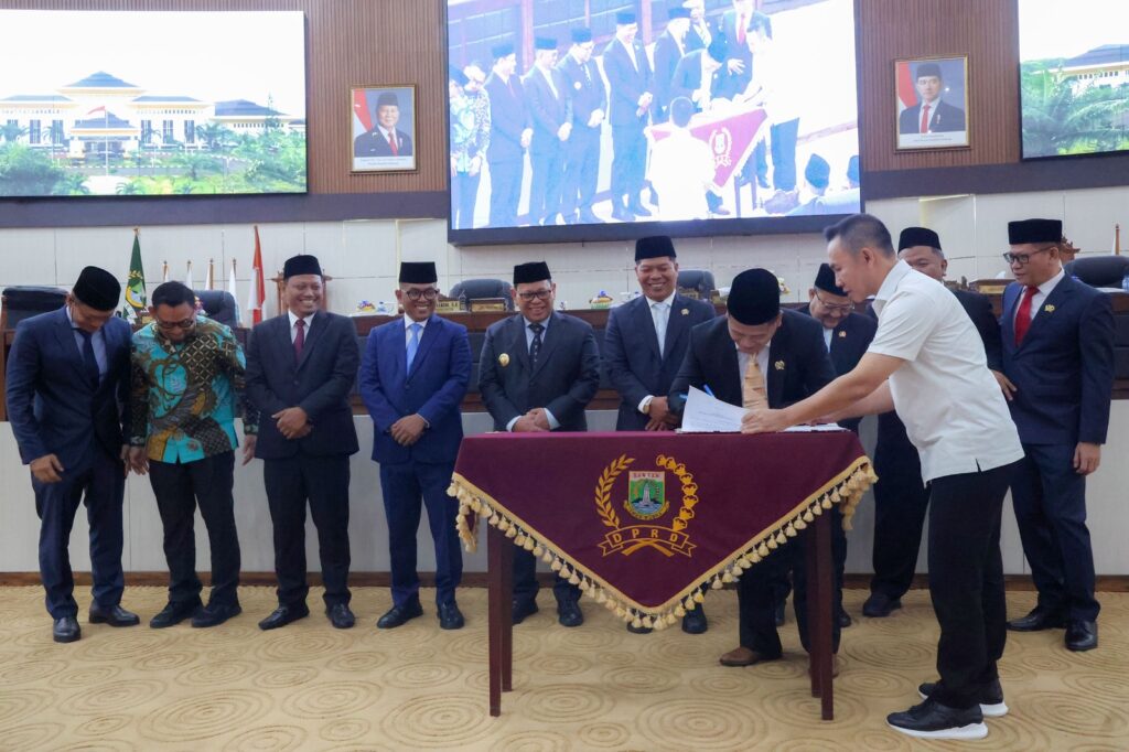 Pj Gubernur Banten Syukuri Tahapan Pilkada Hingga Penetapan Gubernur dan Wakil Gubernur Terpilih Pj Gubernur Banten Syukuri Tahapan Pilkada Hingga Penetapan Gubernur dan Wakil Gubernur Terpilih