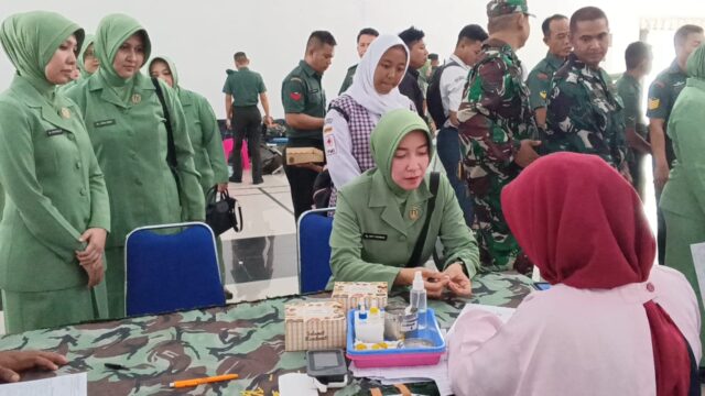 Sambut HUT Ke-79 Persit Kartika Chandra Kirana, Kodim 0602/Serang Gelar Bakti Sosial Donor Darah