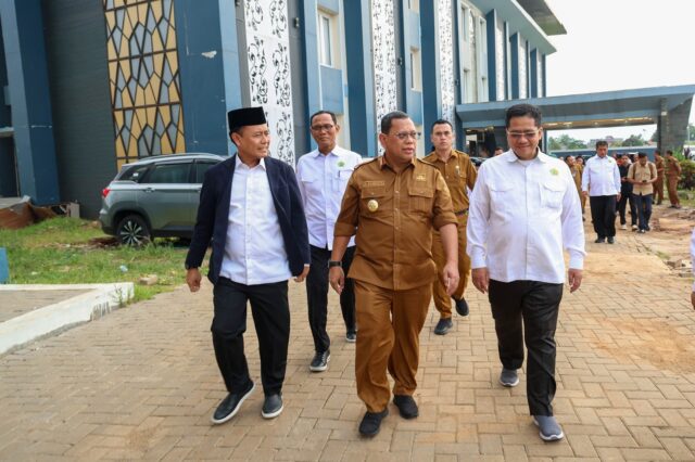 Pj Gubernur Tinjau Asrama Haji Grand El Hajj Provinsi Banten