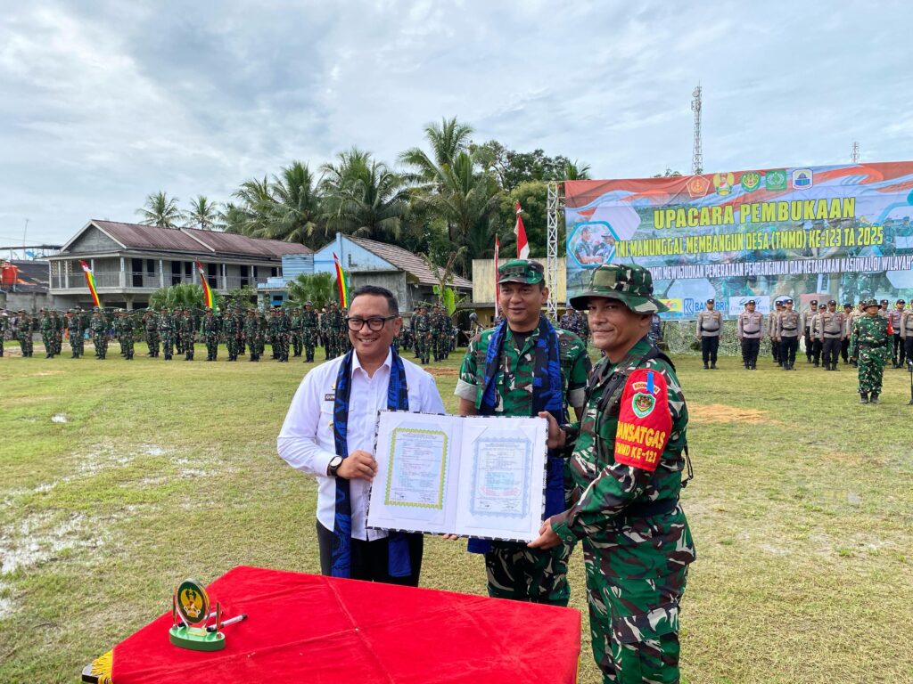 TMMD 123 Kodim 0603/Lebak Resmi Dibuka TMMD 123 Kodim 0603/Lebak Resmi Dibuka
