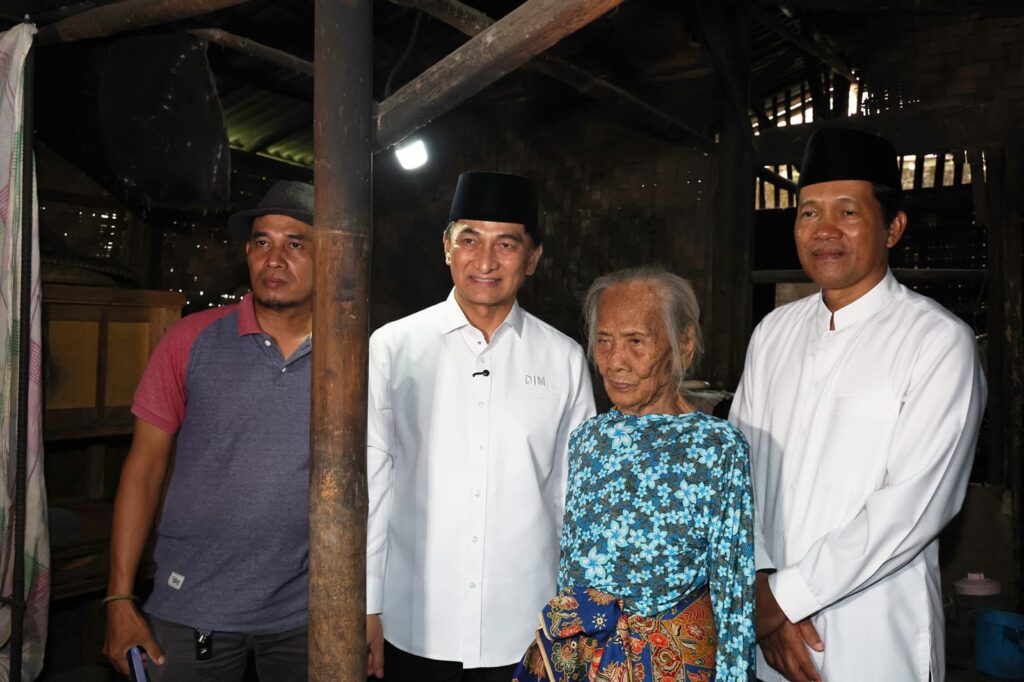 Safari Ramadan 1446 H, Dimyati Gaungkan Gotong Royong Safari Ramadan 1446 H, Dimyati Gaungkan Gotong Royong