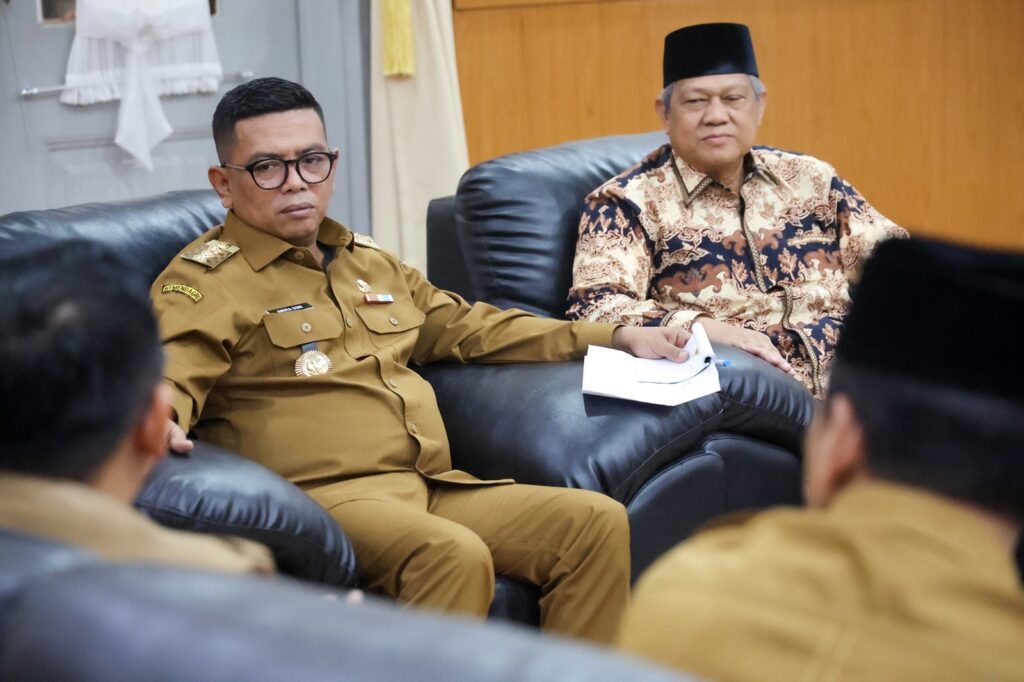 Efisiensi Anggaran, Andra Soni: Untuk Optimalkan Pembangunan Masyarakat