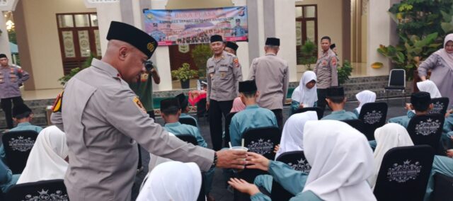 Peringati Nuzulul Qur’an, Polres Serang Gelar Buka Puasa Bersama dan Santunan Anak Yatim