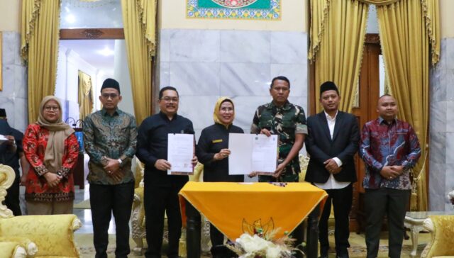 Dandim 0602/Serang Terima NPHD untuk Pengamanan PSU Pilkada Kabupaten Serang 2024